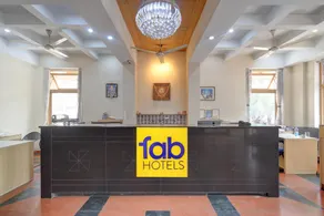FabHotel Raj Inn - Image 4