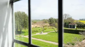 Little Court - Image 5