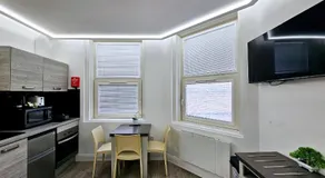 London Stay Apartments - Image 3