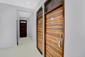 SPOT ON Samrat Hotel - Image 5