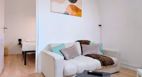 L'Éclat du Miroir - AbsoluteHome - Image 3