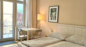 WOLKE, Apartment mit Balkon am Fluss, Zentrum - Image 2