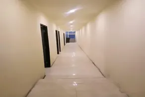 OYO Platinum Hotel - Image 5