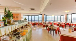Hotel Royal-Spiaggia - Image 3