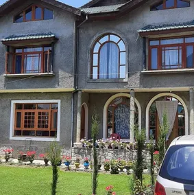 Nature's homestay - Image 1