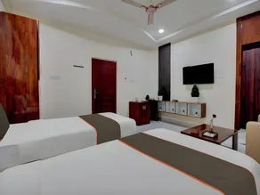 Hotel Mango tree - Image 2