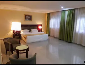 Check Inn Hotel - Image 2