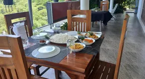Kandyan Lounge - Image 3