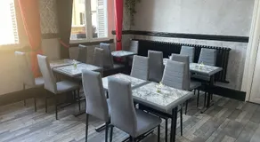 Hotel Au Chapon Fin - Image 2