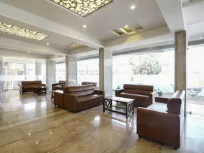 Capital O Hotel Palm International - Image 4