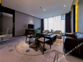 Peninsula International Hotel - Image 5