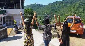 Sartaj Home Stay - Image 5