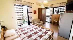 Elena Apartments - Image 2