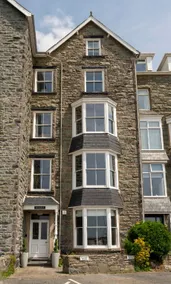 The Belmont Barmouth - Image 4