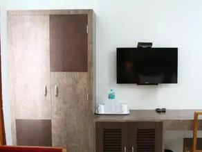 ministers kourt hotel - Image 4