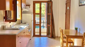 Marinos Studios and Apartments - Image 3
