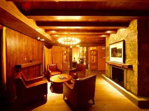 Cloudreams Hotel - Image 3