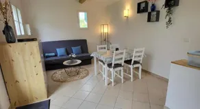 Nid douillet - LES FARGETTES - superbe vue - charmante petite maison avec jardin - 2 pièces à Privas - Image 3