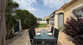 "La villa Mariam" Jacuzzi Piscine Jardin Pétanque - Image 4