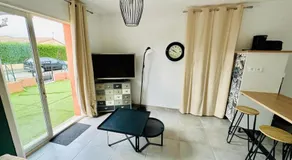 Grand studio avec terrasse - Image 2