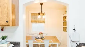 Downtown & Campus Wifi W D Netflix 2Br 1Ba - Image 3
