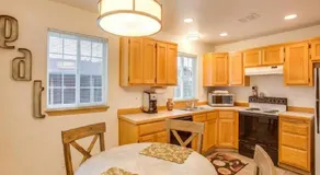 Luxe Cottage Leavenworth - Image 5