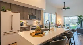 Golf & Sun Stay Rooftop Deck, Heated Pool Nearby - Image 3