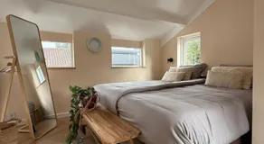 BLUSH Bed and Breakfast - Image 2
