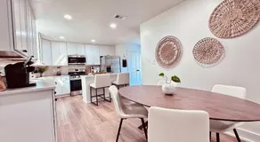 Southwest x Southeast 3BR 2BA - Image 4