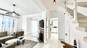 STAY Cavo Bay Villa - Image 2