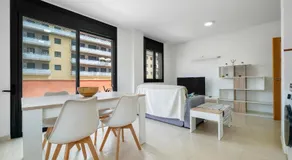 Ferienwohnung 'Pedragosa' in Strandnähe mit Bergblick, Gemeinschaftspool und WLAN - Image 2