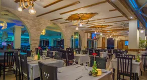 Windmills Hotel Apartments - Image 3