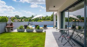 Gorgeous Home In Labin - Image 2