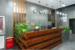 North Shore Theme Hotel - Image 3