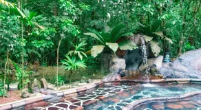 El Valle Mineral Springs - Image 4