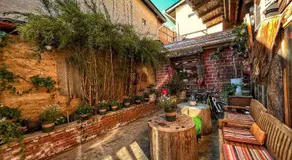Tavern Hostel仁和客栈 - Image 3