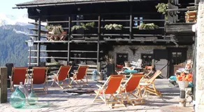 Hotel Rikhelan - Image 5