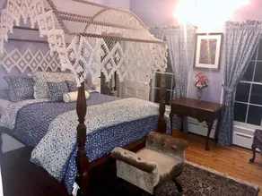 Oakcliff Bed and Breakfast - Image 2