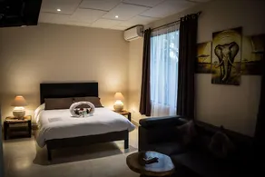 Hotel Villa Creole - Image 2