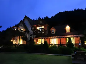Pyeongchang Bench House - Image 5