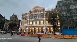 Hotel Regal Plaza - Image 2