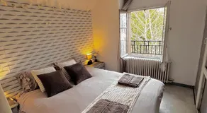 Atypique, calme & cosy, proche de Paris - Image 2