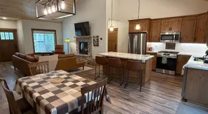 56 Black Bear Bungalow - Image 4
