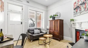 Boutique Heritage Studios On Ryrie street OPPOSITE HOSPITALS Geelong CBD - Image 3
