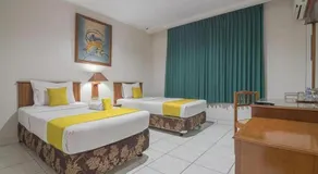 Hotel Yehezkiel Surapati Mitra RedDoorz - Image 2