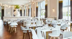 Hotel Cosmos & Spa  - Image 2