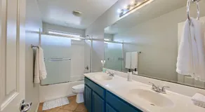 Entire home in Glendale, Arizona - Image 2
