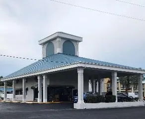 Econo Lodge Perry Area - Image 3