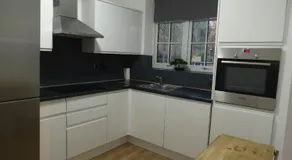 4 Bedroom flat Near Primrose Hill - Image 3