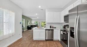3BR Townhome/Close to Mayo and Beaches! - Image 3